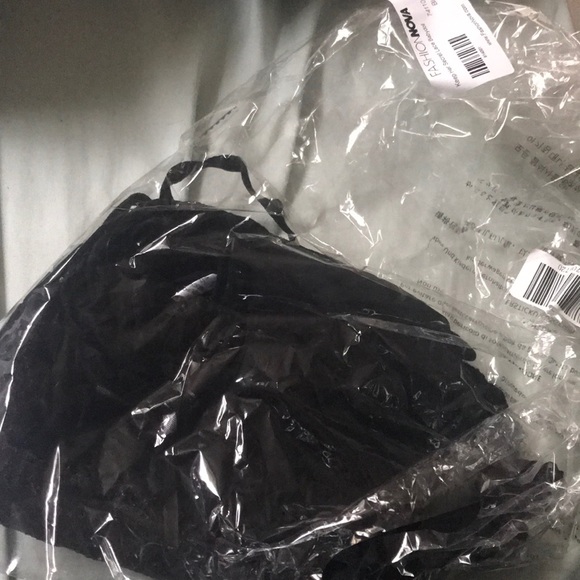 I am selling fashion nova lace lingerie - Picture 3 of 3